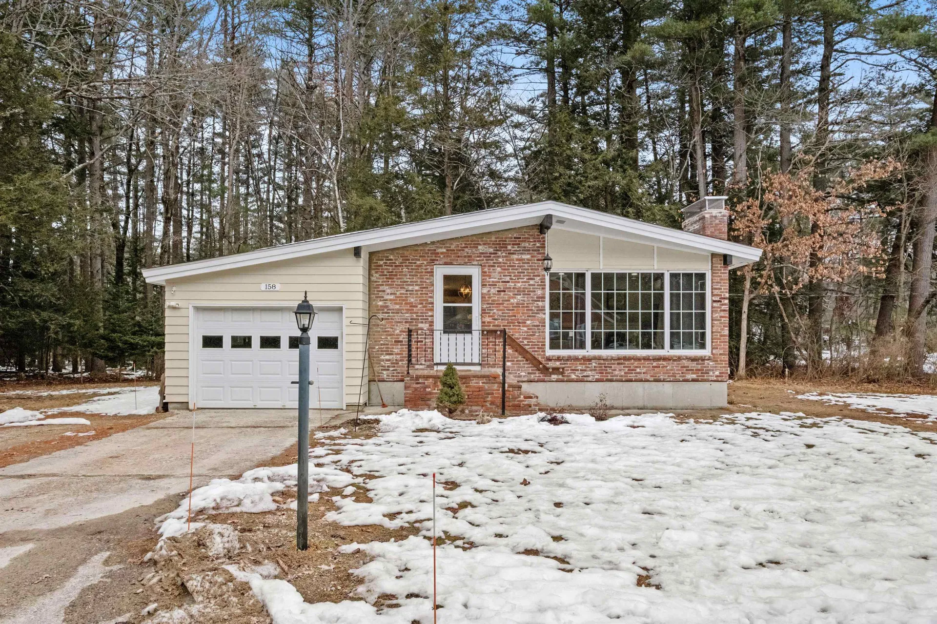 158 County Road Bedford NH 03110