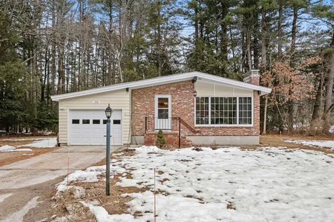 158 County Road Bedford NH 03110