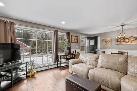 158 County Road Bedford NH 03110