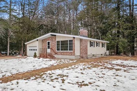 158 County Road Bedford NH 03110