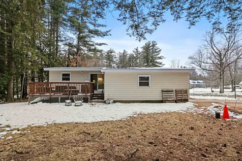 158 County Road Bedford NH 03110