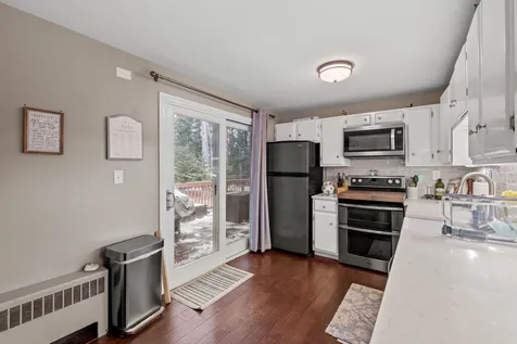 158 County Road Bedford NH 03110