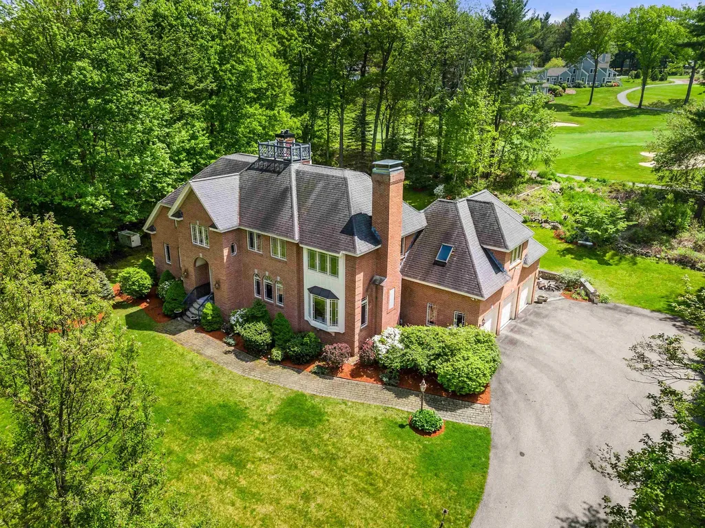 1 1/2 Lamb Road Nashua NH 03062