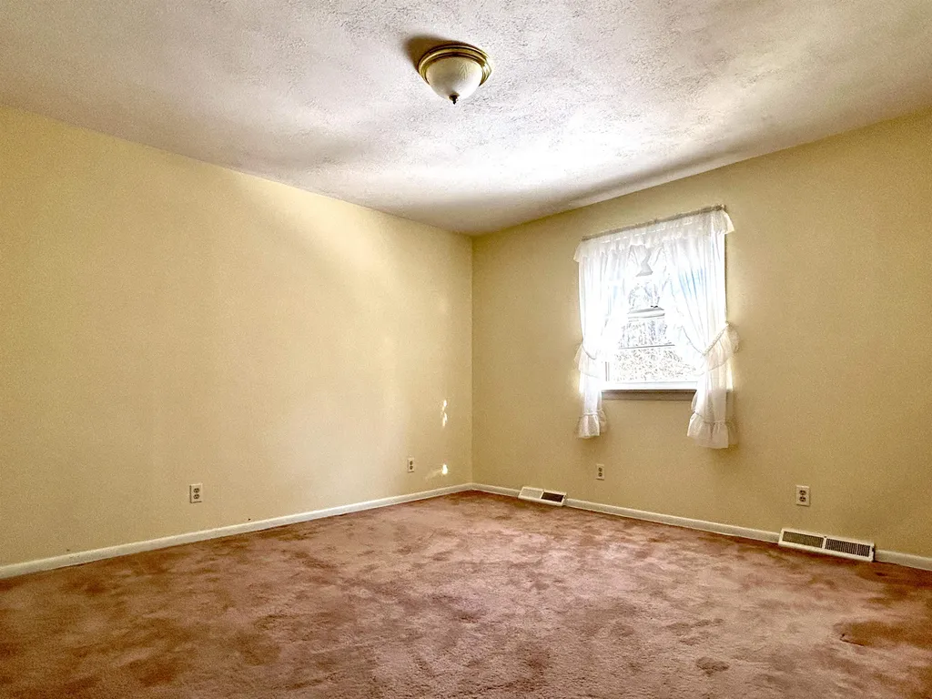 687 Godfrey Road Thetford VT 05043