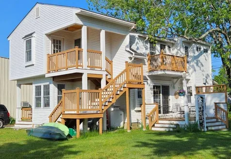 3 Mcduffee Street Rochester NH 03867
