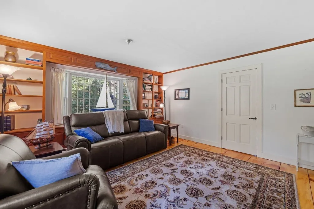 55 Smith Sanborn Road Chichester NH 03258