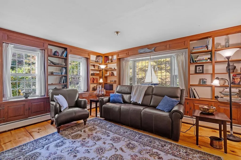 55 Smith Sanborn Road Chichester NH 03258