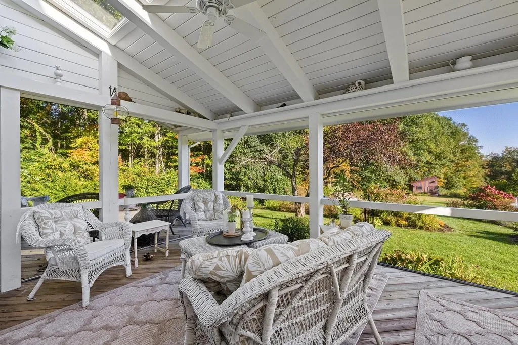55 Smith Sanborn Road Chichester NH 03258