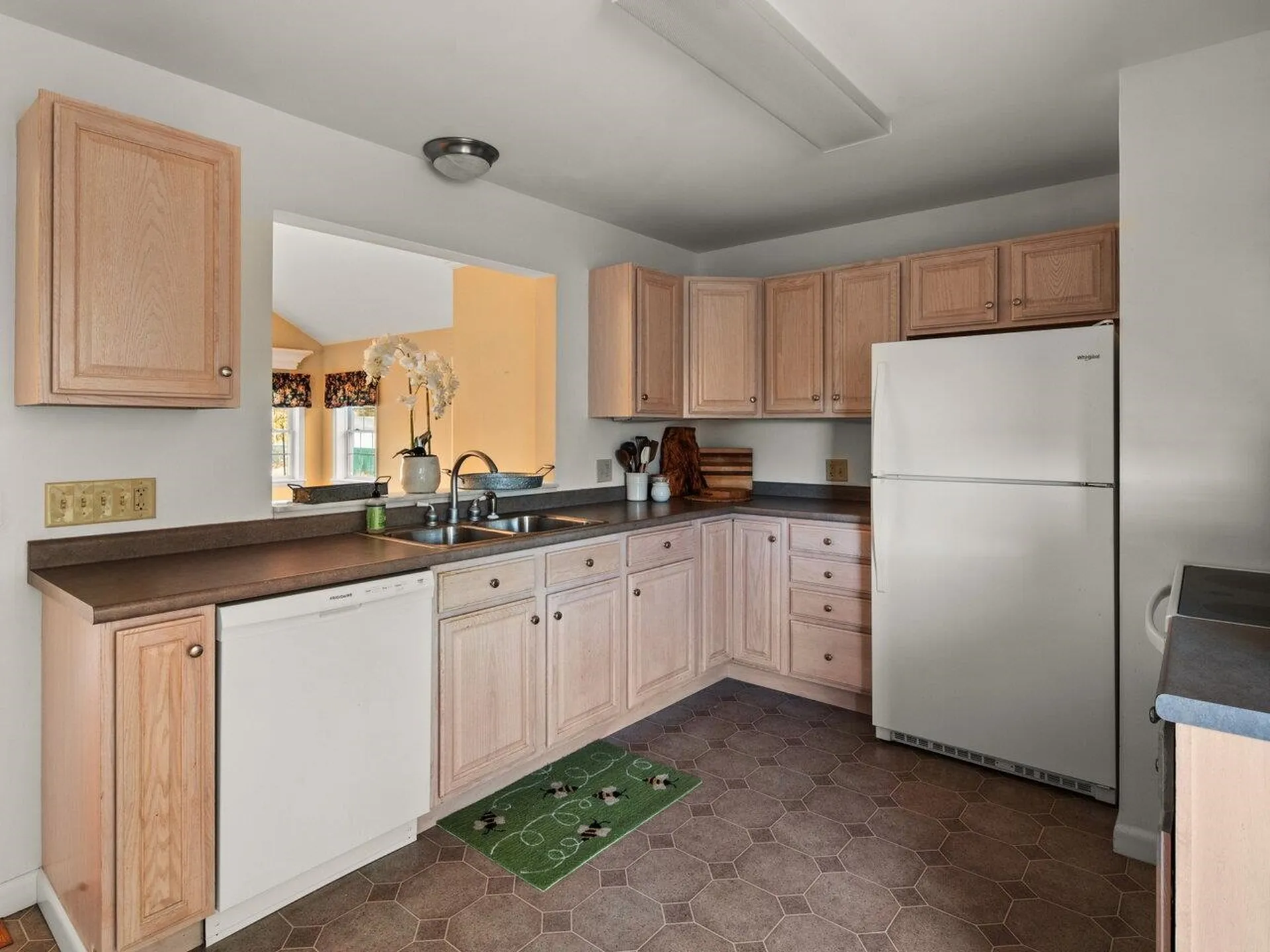 148 Shore Road Burlington VT 05401