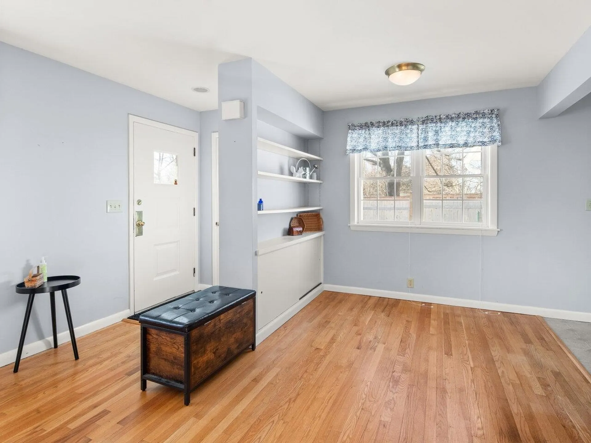 148 Shore Road Burlington VT 05401