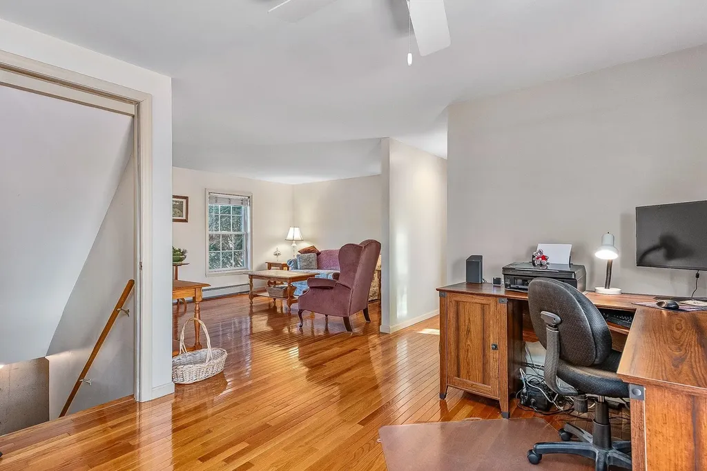 8 Mcintosh Way Greenland NH 03840
