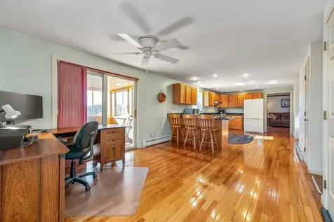 8 Mcintosh Way Greenland NH 03840