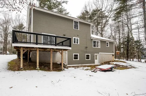 37 Hobbs Road Lee NH 03861