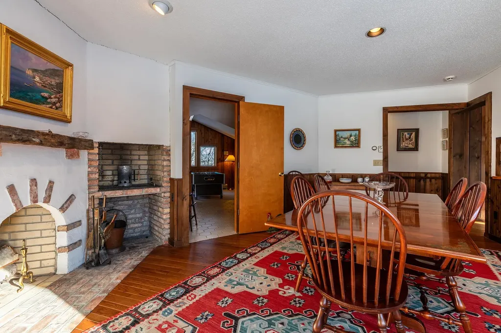 69 West Ridge Road Winhall VT 05340