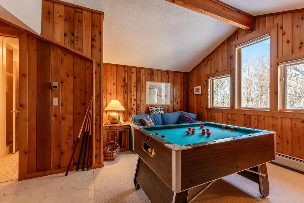 69 West Ridge Road Winhall VT 05340