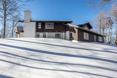 69 West Ridge Road Winhall VT 05340