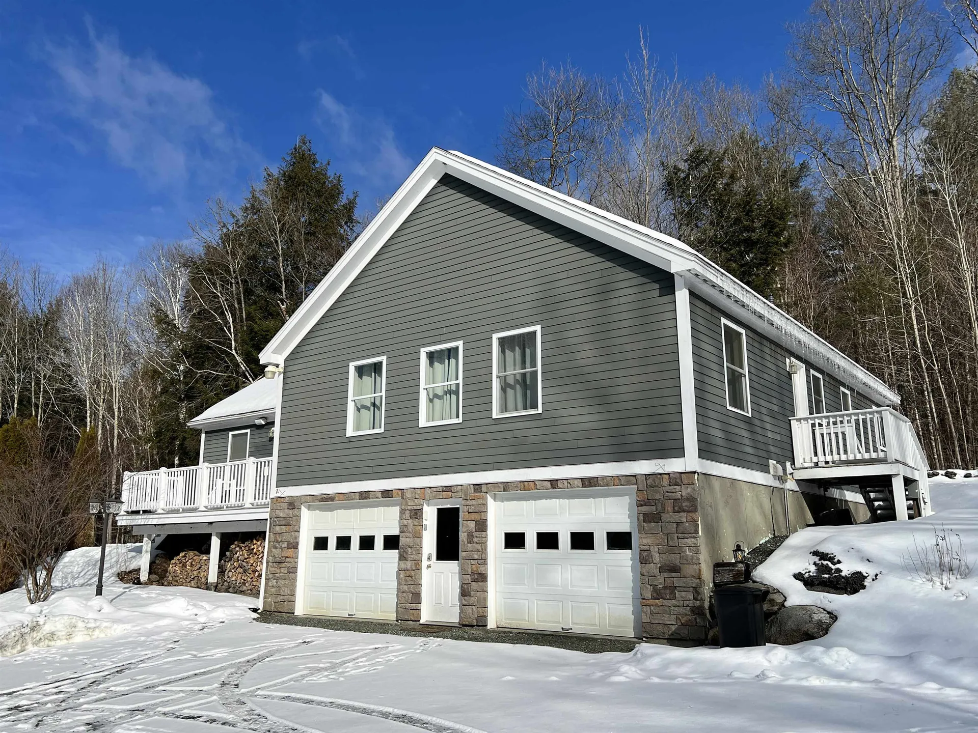 21 Sportsmen Cove Hartland VT 05048