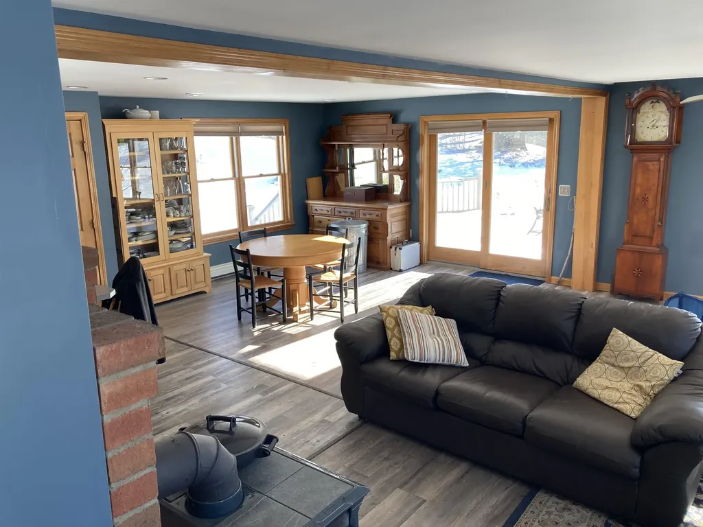 607 Elliott Road Lyndon VT 05851