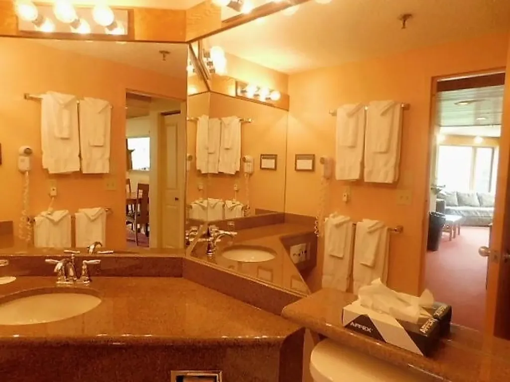 90 Loon Mountain Road Lincoln NH 03251