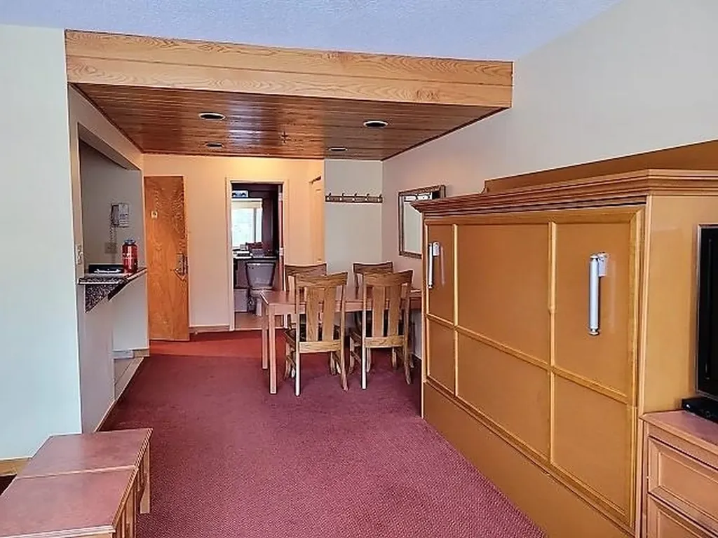 90 Loon Mountain Road Lincoln NH 03251