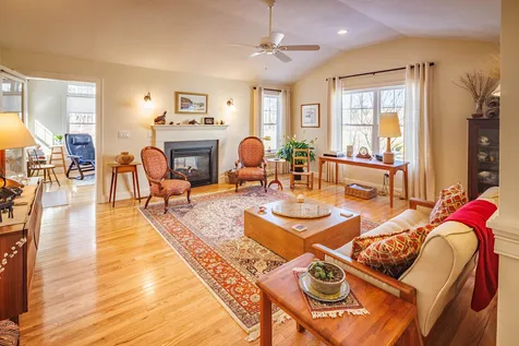 23 Sierra Hill Drive Dover NH 03820