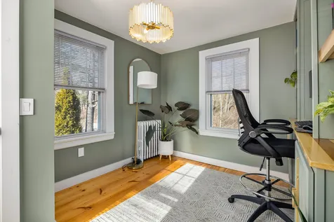 29 Main Street Kittery ME 03904