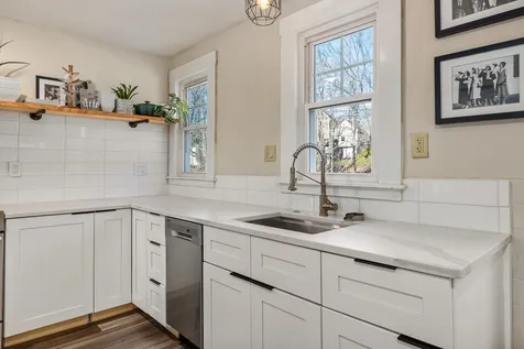 29 Main Street Kittery ME 03904