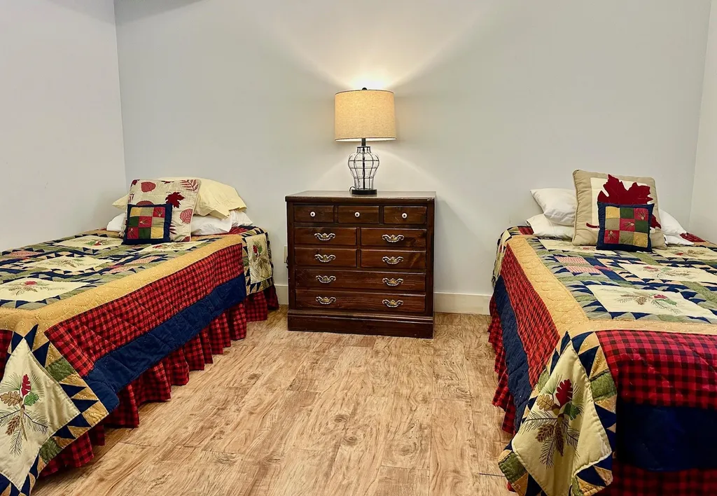 34 Muskrat Lane Londonderry VT 05155