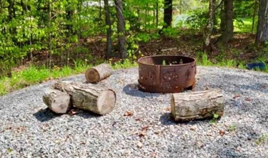 34 Muskrat Lane Londonderry VT 05155