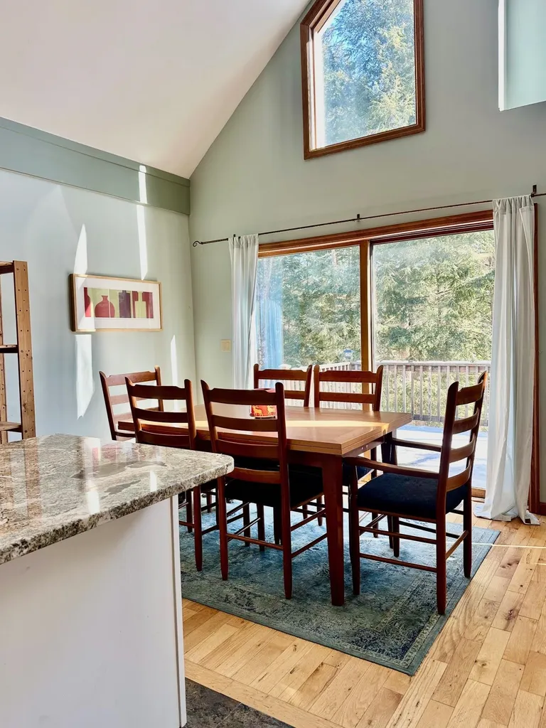 34 Muskrat Lane Londonderry VT 05155