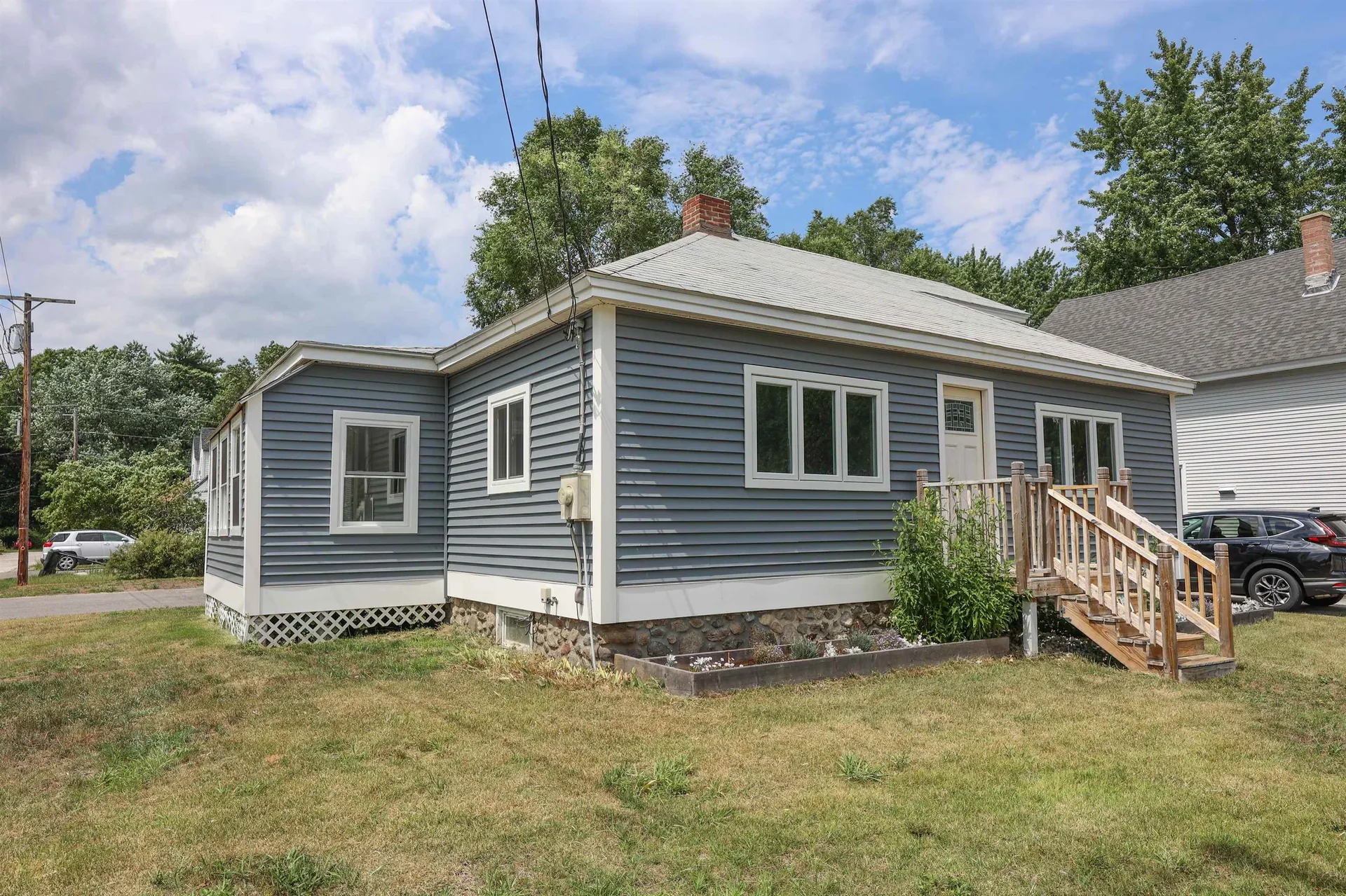 391 Boynton Street Bedford NH 03110