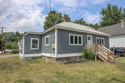 391 Boynton Street Bedford NH 03110