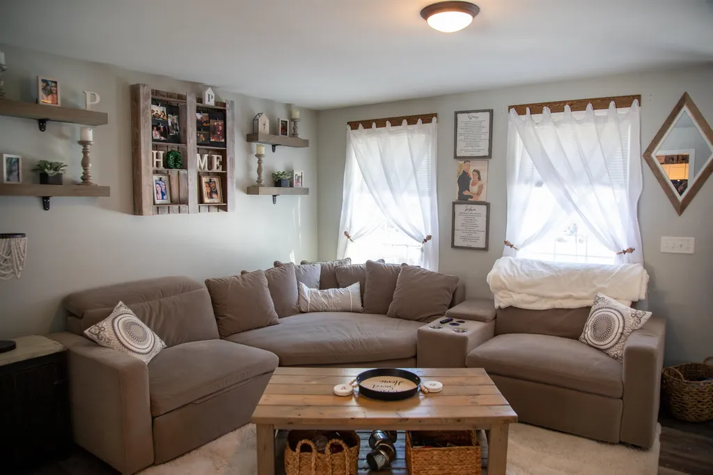 83 Ebony Drive Rochester NH 03867