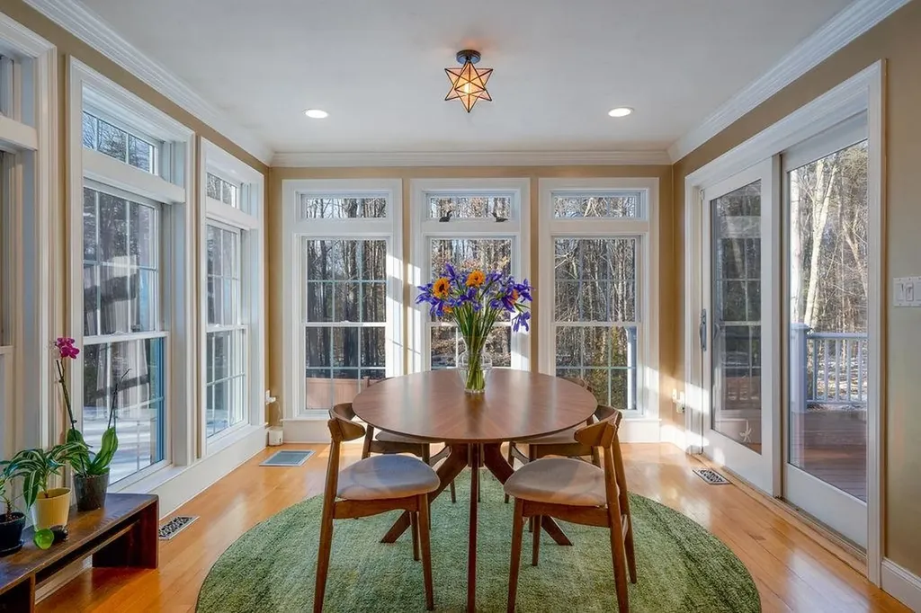 15 Arlington Drive Dover NH 03820