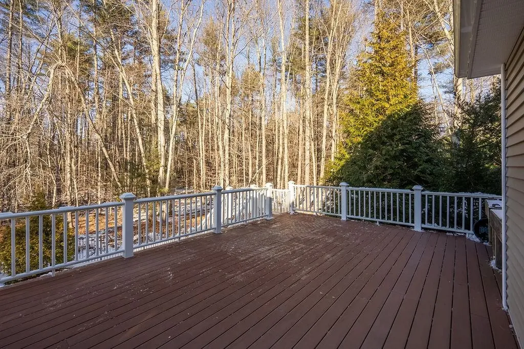 15 Arlington Drive Dover NH 03820