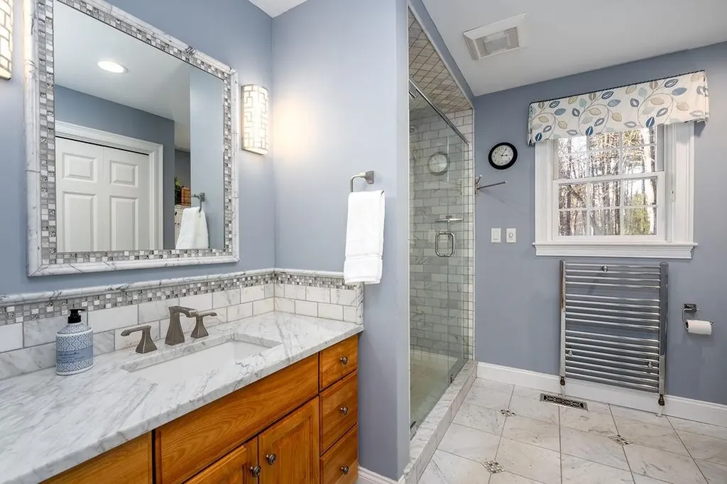 15 Arlington Drive Dover NH 03820