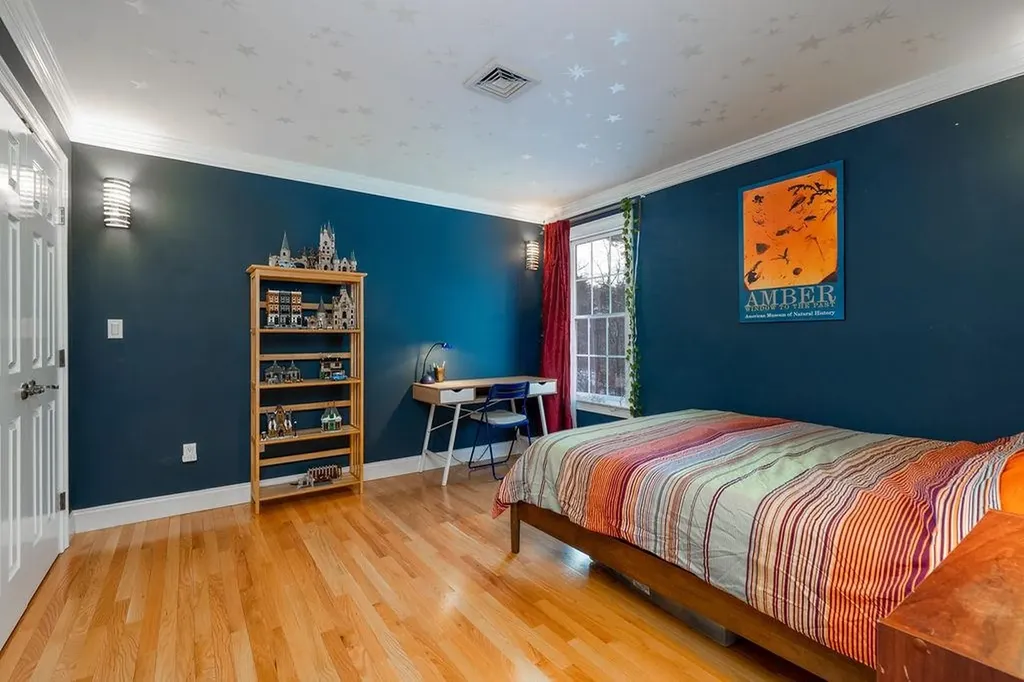15 Arlington Drive Dover NH 03820