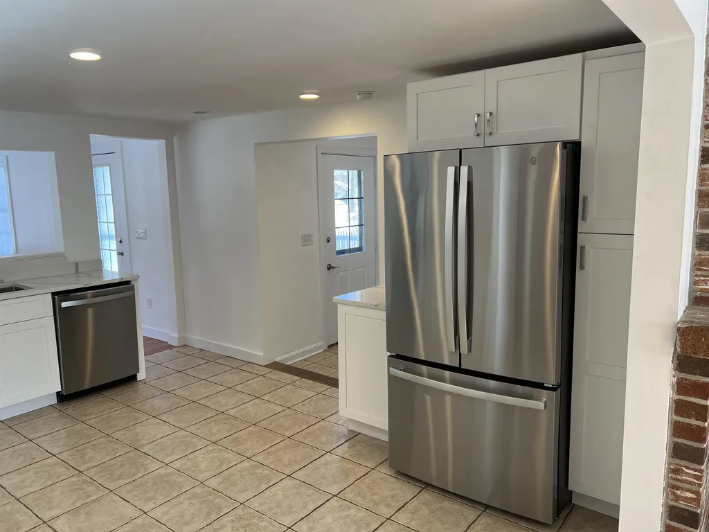 19 Spruce Street Exeter NH 03833