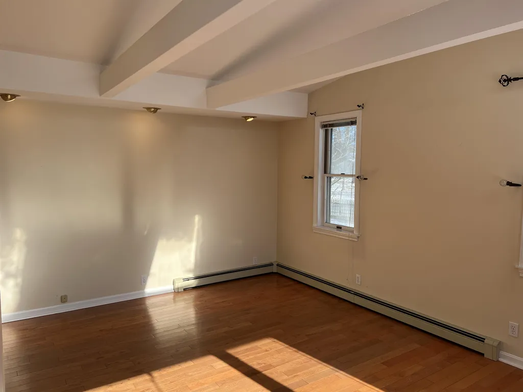 19 Spruce Street Exeter NH 03833