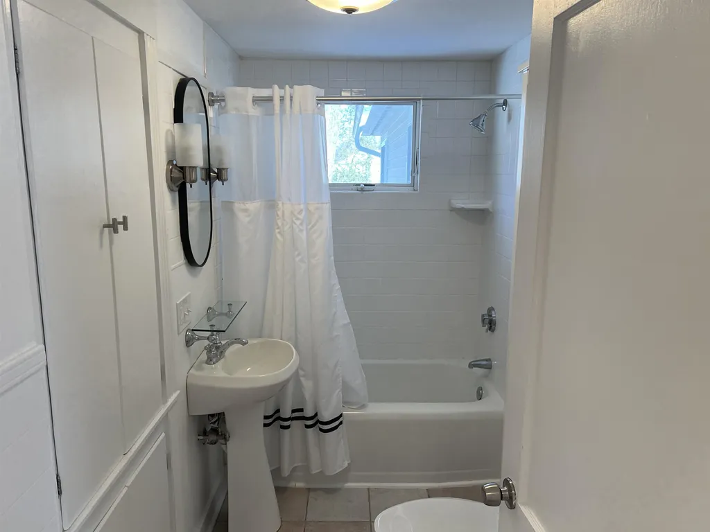 19 Spruce Street Exeter NH 03833