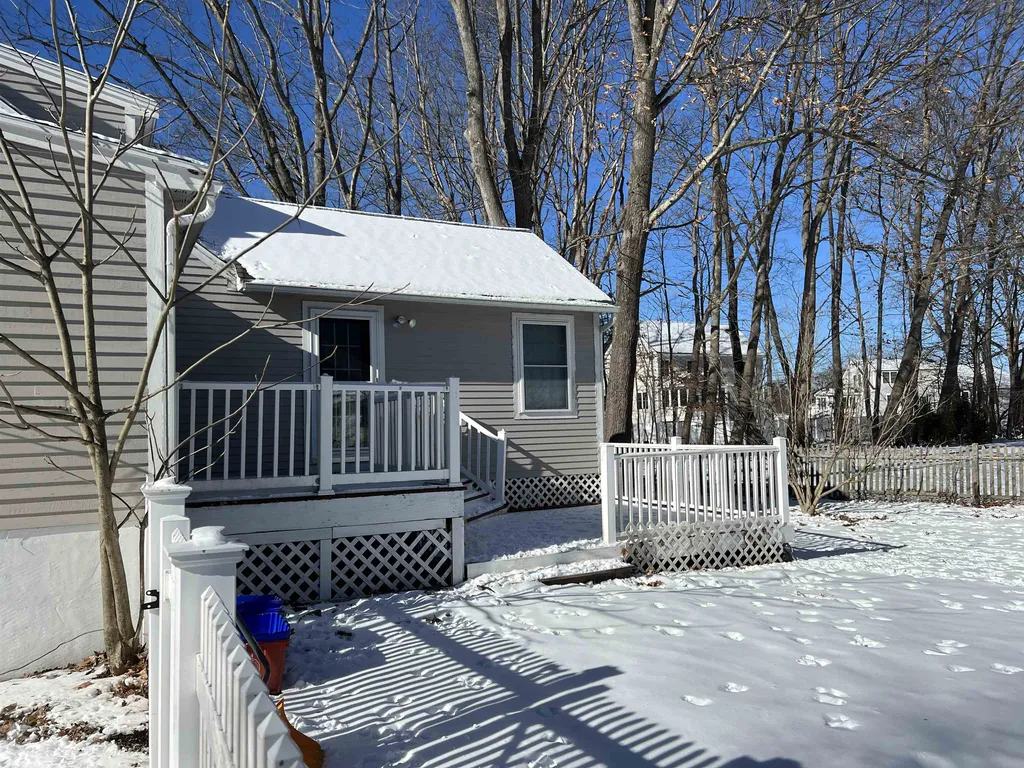 19 Spruce Street Exeter NH 03833