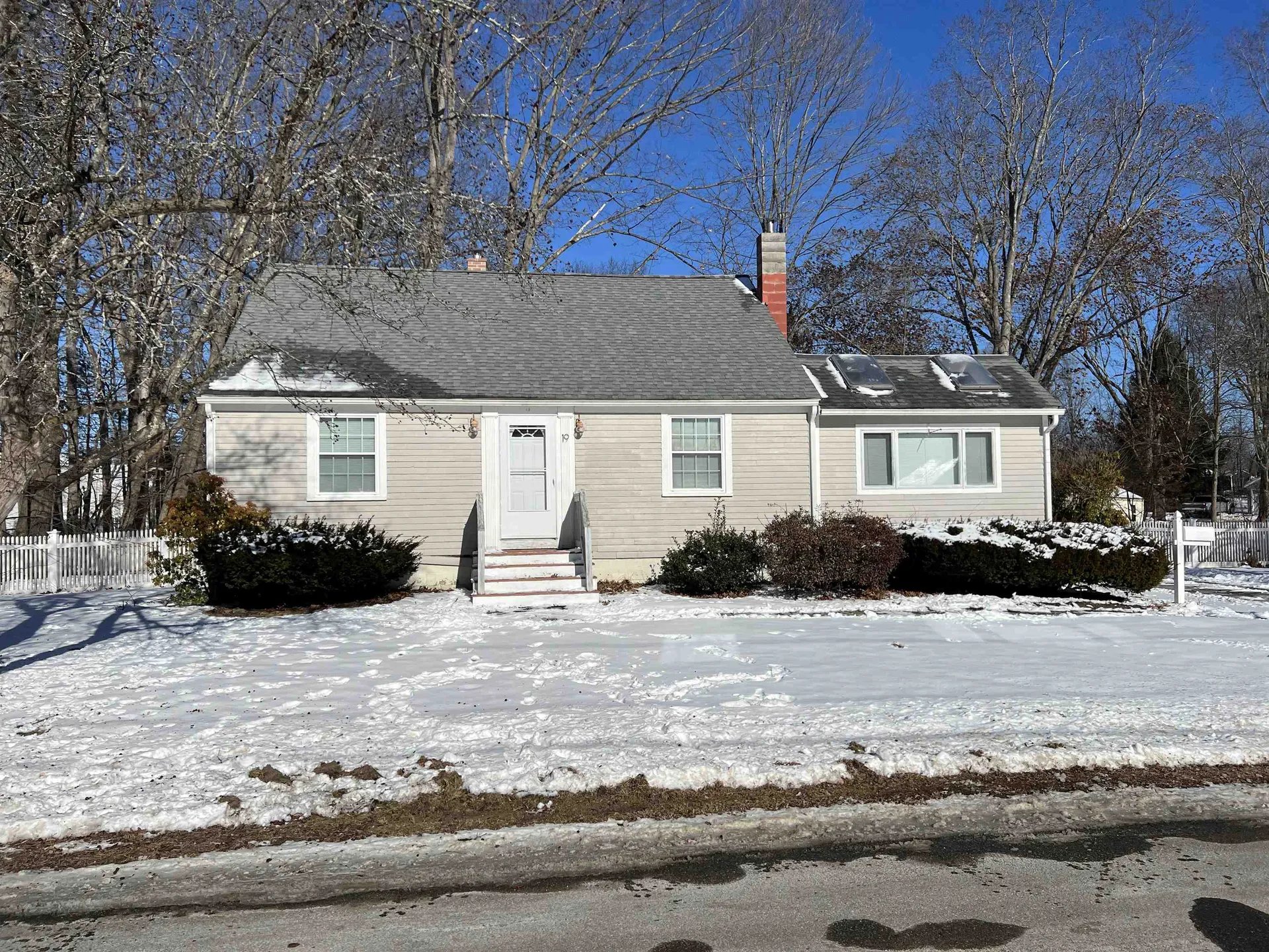 19 Spruce Street Exeter NH 03833