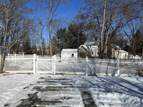 19 Spruce Street Exeter NH 03833