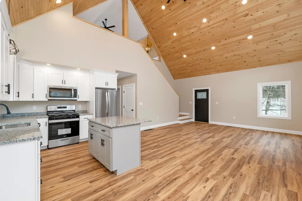 71 Vachon Drive Wakefield NH 03830