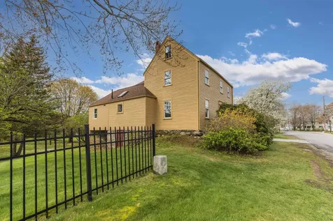 1380 South Street Portsmouth NH 03801