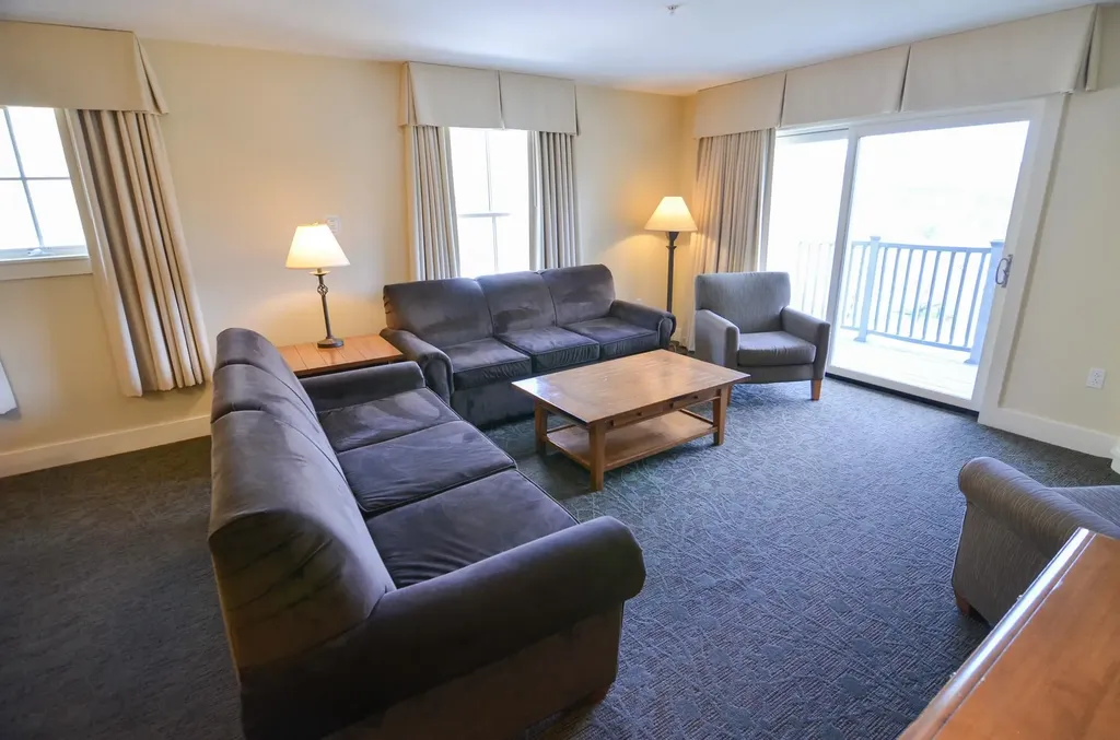 820/822 Qi Jackson Gore Adams House Ludlow VT 05149