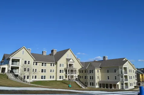 820/822 Qi Jackson Gore Adams House Ludlow VT 05149