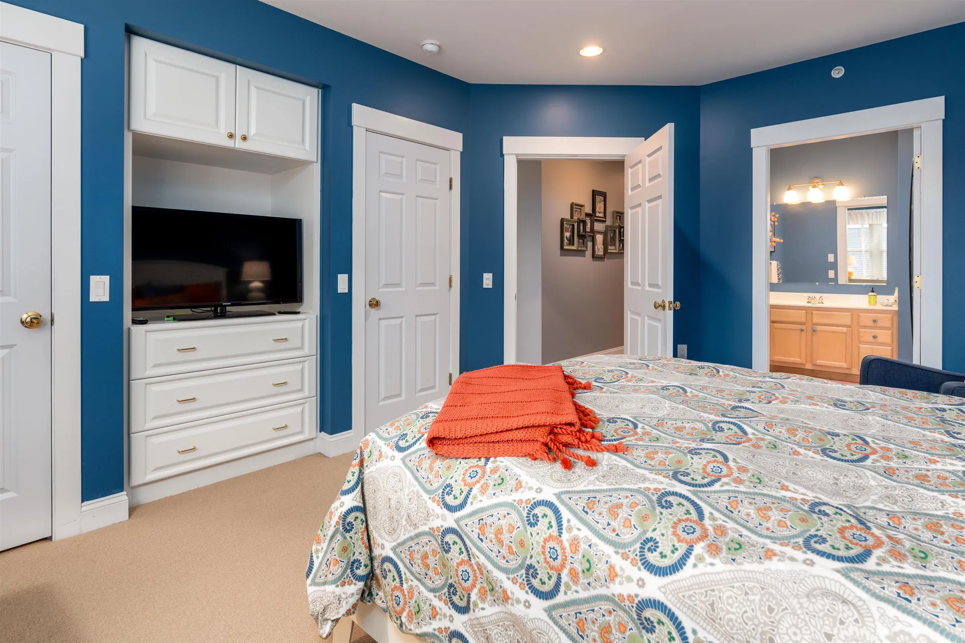 162 South Main Street Stowe VT 05672