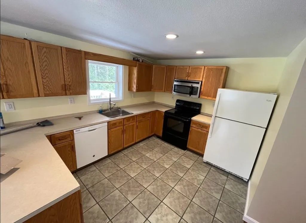 148 Cathedral Road Rindge NH 03461