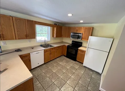 148 Cathedral Road Rindge NH 03461